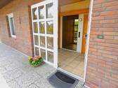 Hauptwohnung: Zugang/Eingang/Windfang/Garderobe - 