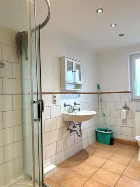 Wohnung OG - Tageslichtbad - 