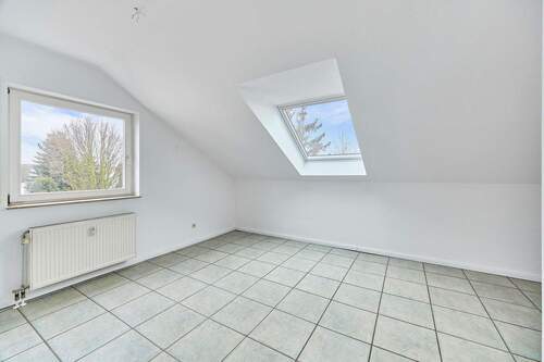 Wohn- Esszimmer - 3 Zimmer Etagenwohnung zum Kaufen in Heddesheim