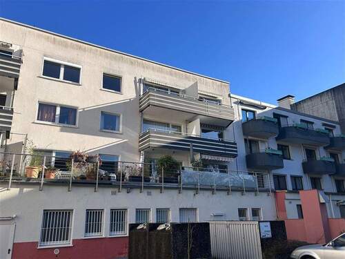 Rückansicht - 2 Zimmer Etagenwohnung zum Kaufen in Essen