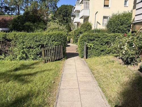 Garten - 3 Zimmer Etagenwohnung in Bremen
