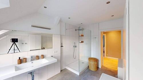 Duschbad mit Fenster - 