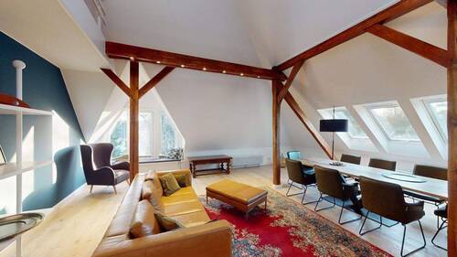 Wohnzimmer - Großzügige 4-Zimmer-Dachgeschosswohnung mit Galerie nahe Tegeler Forst in Hermsdorf