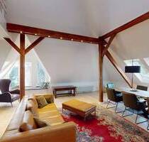 Großzügige 4-Zimmer-Dachgeschosswohnung mit Galerie nahe Tegeler Forst in Hermsdorf - Berlin