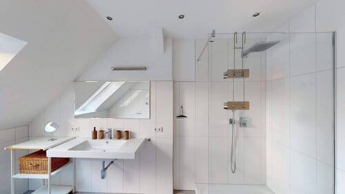 Duschbad mit Fenster - 