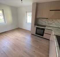 Attraktive 2-Zimmer-Wohnung mit Einbauküche, Terrasse und Garage - Unterdürrbach, Würzburg