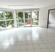 Wohnen an der Elbe - großzügige 2 Raum Wohnung - Schönebeck (Elbe)