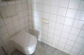 WC - 
