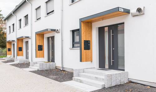 Eingangseite Ausschnitt - 5 Zimmer Einfamilienhaus zur Miete in Viernheim