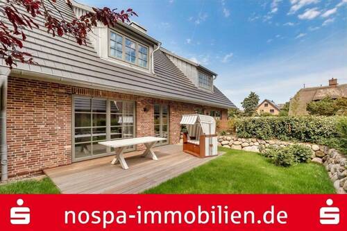 Hausansicht - Neuwertig - charmante Doppelhaushälfte im Süden von Westerland