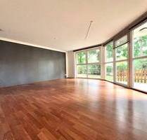 Wohnen an der Elbe - großzügige 2 Raum Wohnung - Schönebeck (Elbe)