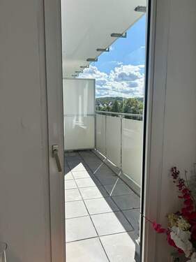 Sonniger Balkon - 
