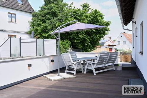 Bild 3 - 5 Zimmer Einfamilienhaus in Jettingen-Scheppach