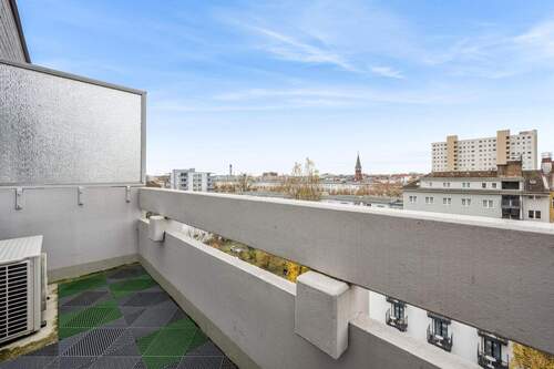 Balkon - Etagenwohnung mit 47,00 m&sup2; in Berlin zum Kaufen