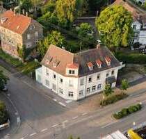 Wohn- und Geschäftshaus mit Gewerbe im EG und zwei großzügigen Wohnungen in Bahnhofsnähe - Aulendorf