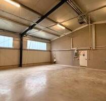 HALLEN UND BÜROS 538 M² NUTZFLÄCHE GRENZE L-REMICHSCHENGEN - Perl / Besch