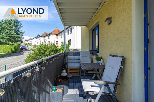 Balkon - 2 Zimmer Etagenwohnung zum Kaufen in Zwickau