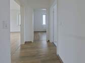 Eingangsflur - 3 Zimmer Etagenwohnung in Lutherstadt Wittenberg