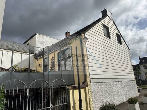 Ansicht von hinten - 4 Zimmer Doppelhaushälfte in Bremen