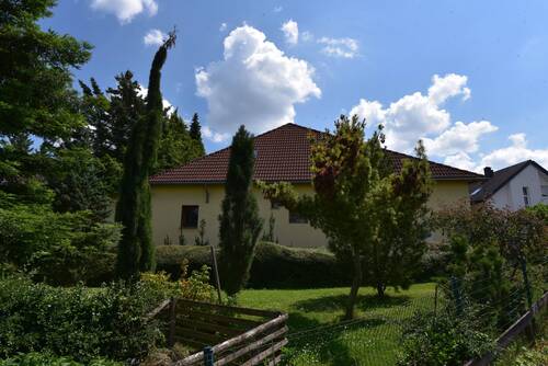 Außenansicht aktuell - 1 Zimmer Mehrfamilienhaus, Wohnhaus zum Kaufen in Usingen