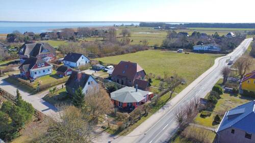 Luftbild mit Nordwestansicht - 