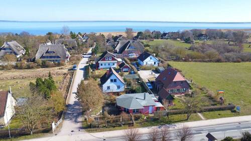 Luftbild mit Westansicht - 