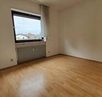 Geräumige 3,5 Zimmerwohnung mit Süd-West-Balkon in Heppenheim