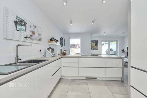 Moderne Einbauküche - 