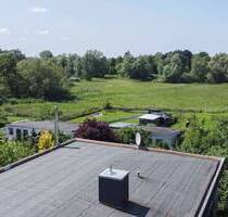 Sechs Zimmer, Kamin & Sauna - Aus dem Wohnzimmer in Velgast die Rehe beobachten