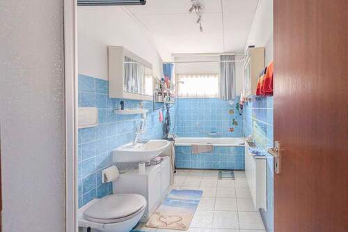 PXL_20251019_084358569.MP - 