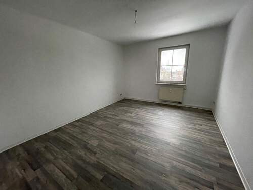 Wohnzimmer - 2 Zimmer Etagenwohnung in Brandenburg an der Havel