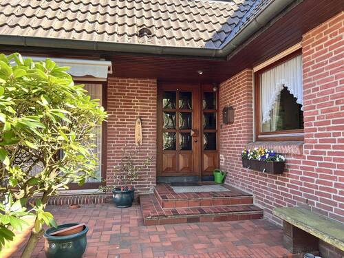 Eingangsbereich - Einfamilienhaus mit 190,00 m&sup2; in Harsefeld zum Kaufen