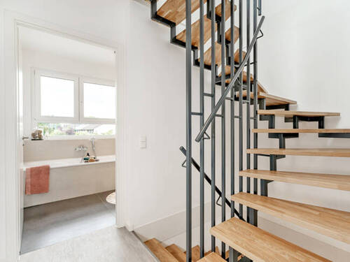 DHM-Treppenhaus-heller-immo - 
