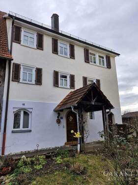 Außenansicht - Ein Zuhause mit Geschichte - bereit für Ihre Familie!