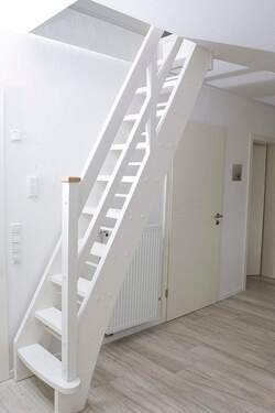 Aufgang ausgebaute Dachgalerie - 