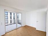 Ansicht III: Wohn- und Esszimmer mit offenem Küchenbereich - 2 Zimmer Etagenwohnung in Saarbrücken
