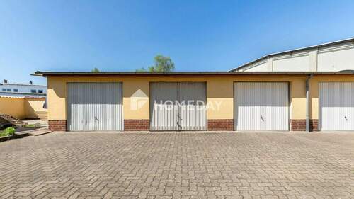 Garage - 5 Zimmer Etagenwohnung in Schöningen