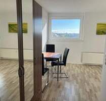 Möbliertes 1 Zimmer-Appartement mit modernem Duschbad, 7. OG mit Aufzug, Außenstellplatz oder TG-Stellplatz optional - Fürth Innenstadt