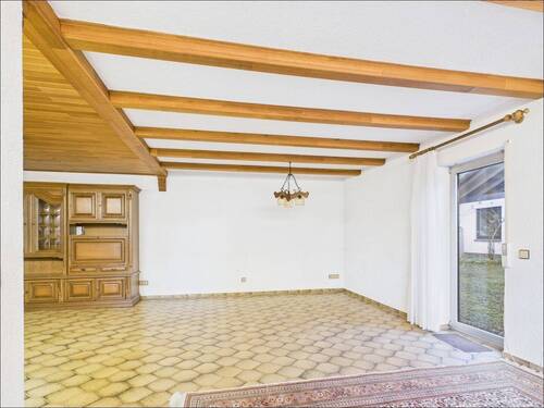 Wohnbereich - 8 Zimmer Einfamilienhaus in Mömbris / Mensengesäß