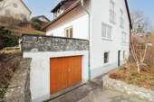 Garage - 6 Zimmer Einfamilienhaus zum Kaufen in Buchloe