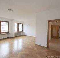 Große 2-Zimmer-Wohnung mit Balkon in zentraler Lage - Neuwied