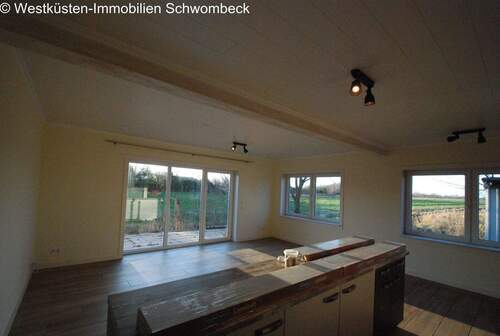 Wohnzimmer mit Küche - 