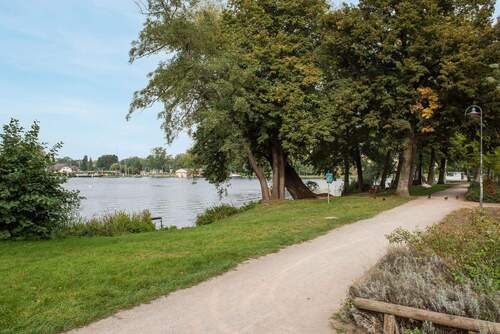 28-Rathauspark_Erkner - 
