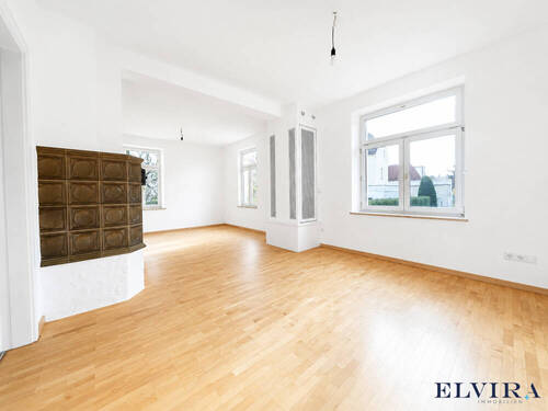 Wohnzimmer EG - 7 Zimmer Einfamilienhaus zur Miete in Fürstenfeldbruck