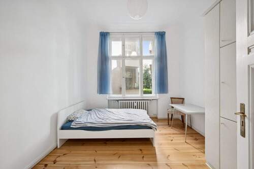 Schlafzimmer 2 - 
