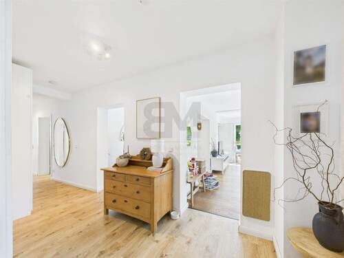 Herzlich willkommen! - 4 Zimmer Etagenwohnung zum Kaufen in Brannenburg