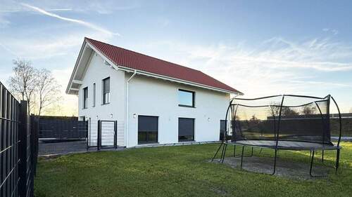 Seitenansicht - 5 Zimmer Einfamilienhaus zum Kaufen in Soest