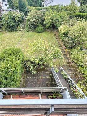 Gartensicht vom Balkon 1.OG - 