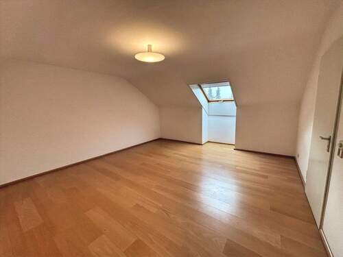 DG Schlafen/Kind/ Büro - 