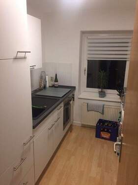 Moderne Einbauküche - 2 Zimmer Etagenwohnung zum Kaufen in Rostock